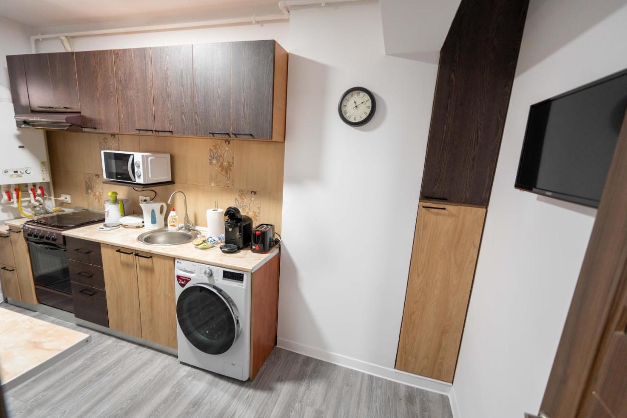 Hotel Studio Titan Bucharest Luaran gambar