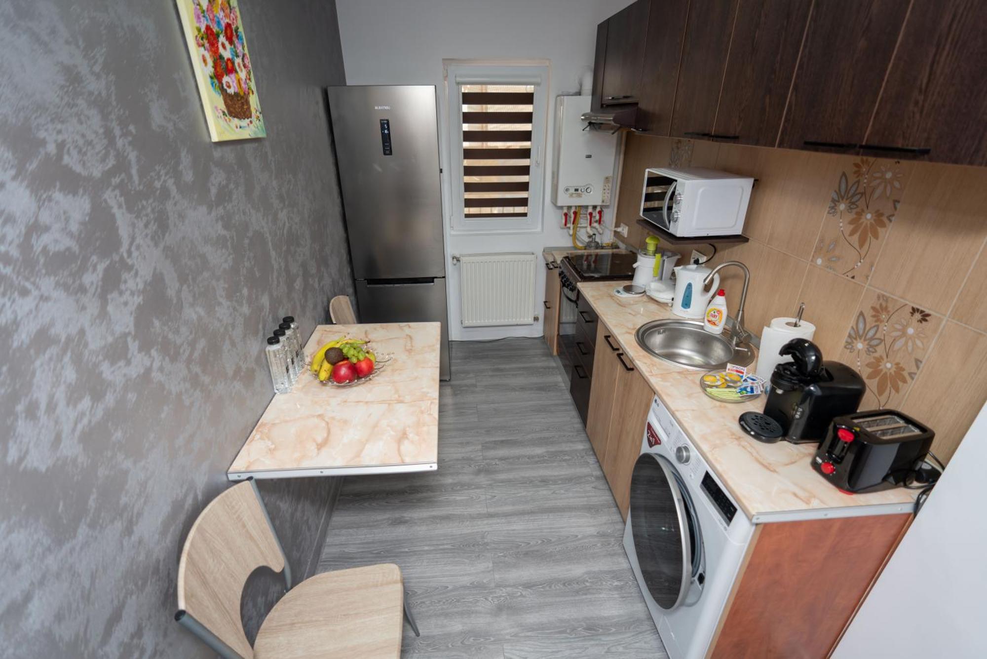 Hotel Studio Titan Bucharest Luaran gambar
