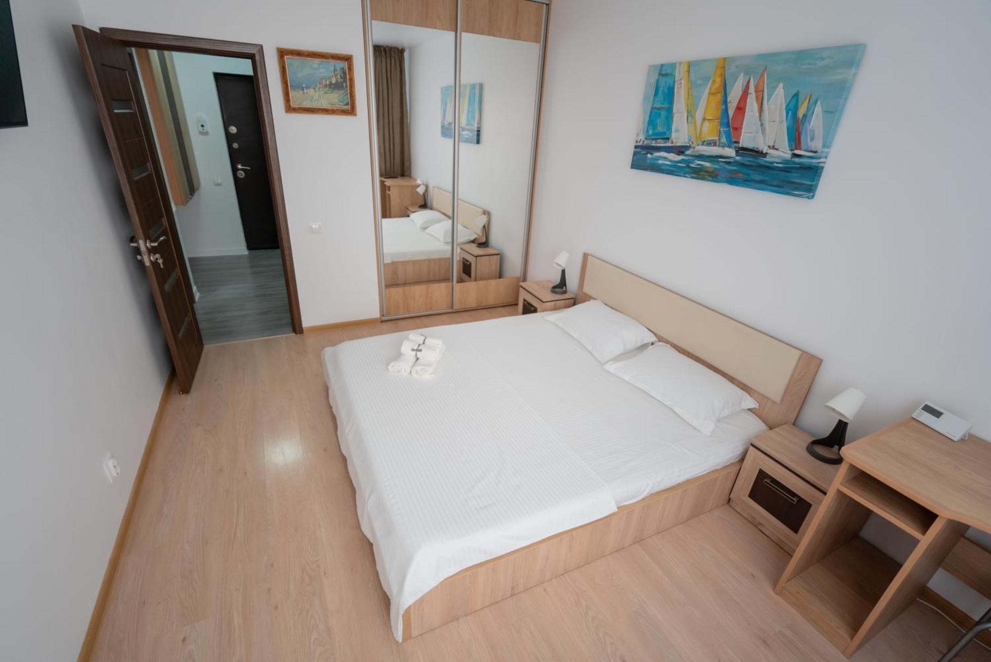 Hotel Studio Titan Bucharest Luaran gambar